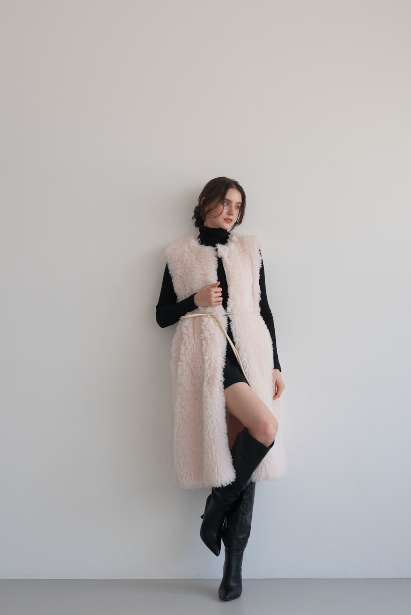 fur long vest