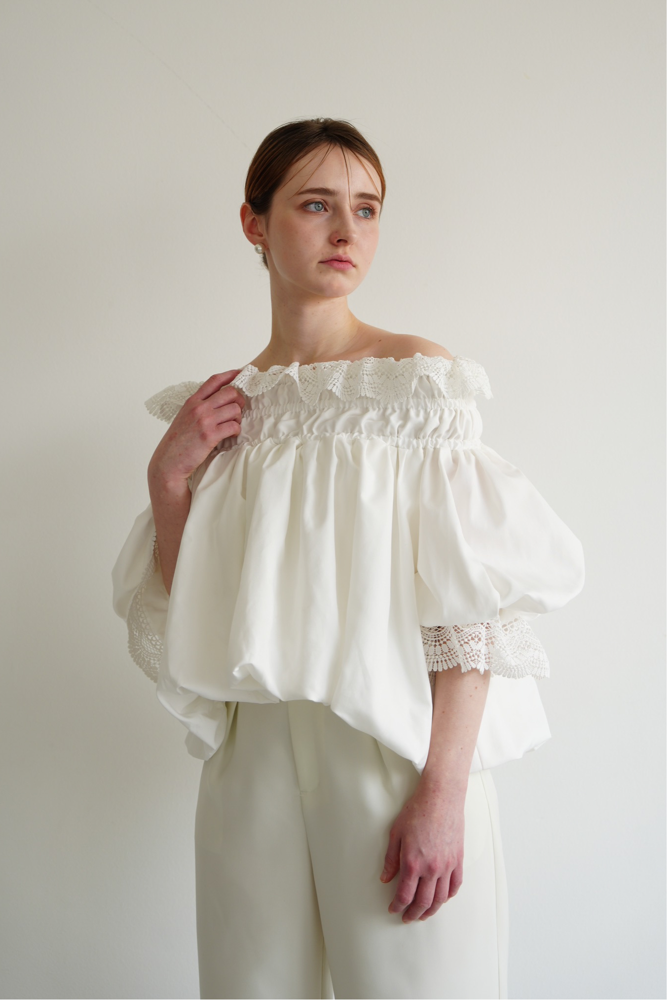 acka.organdyballoon blouse【新品未使用】 lace off shoulder blouse – Acka online store