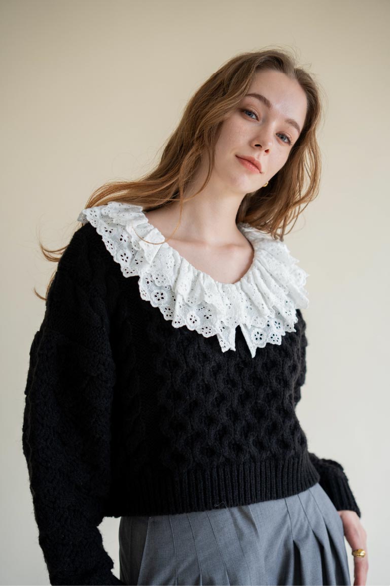 double lace cable knit