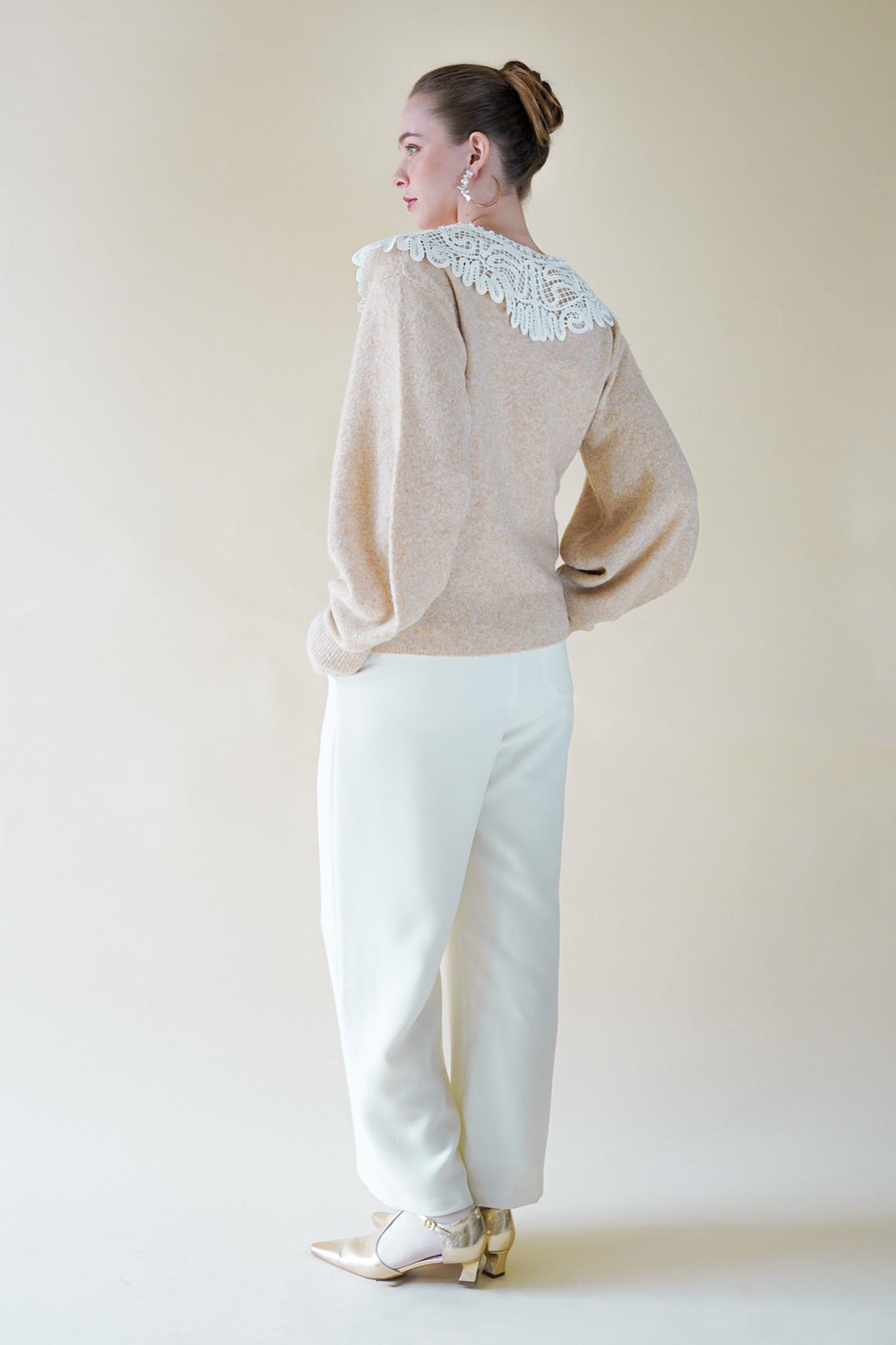 lace collar knit cardigan