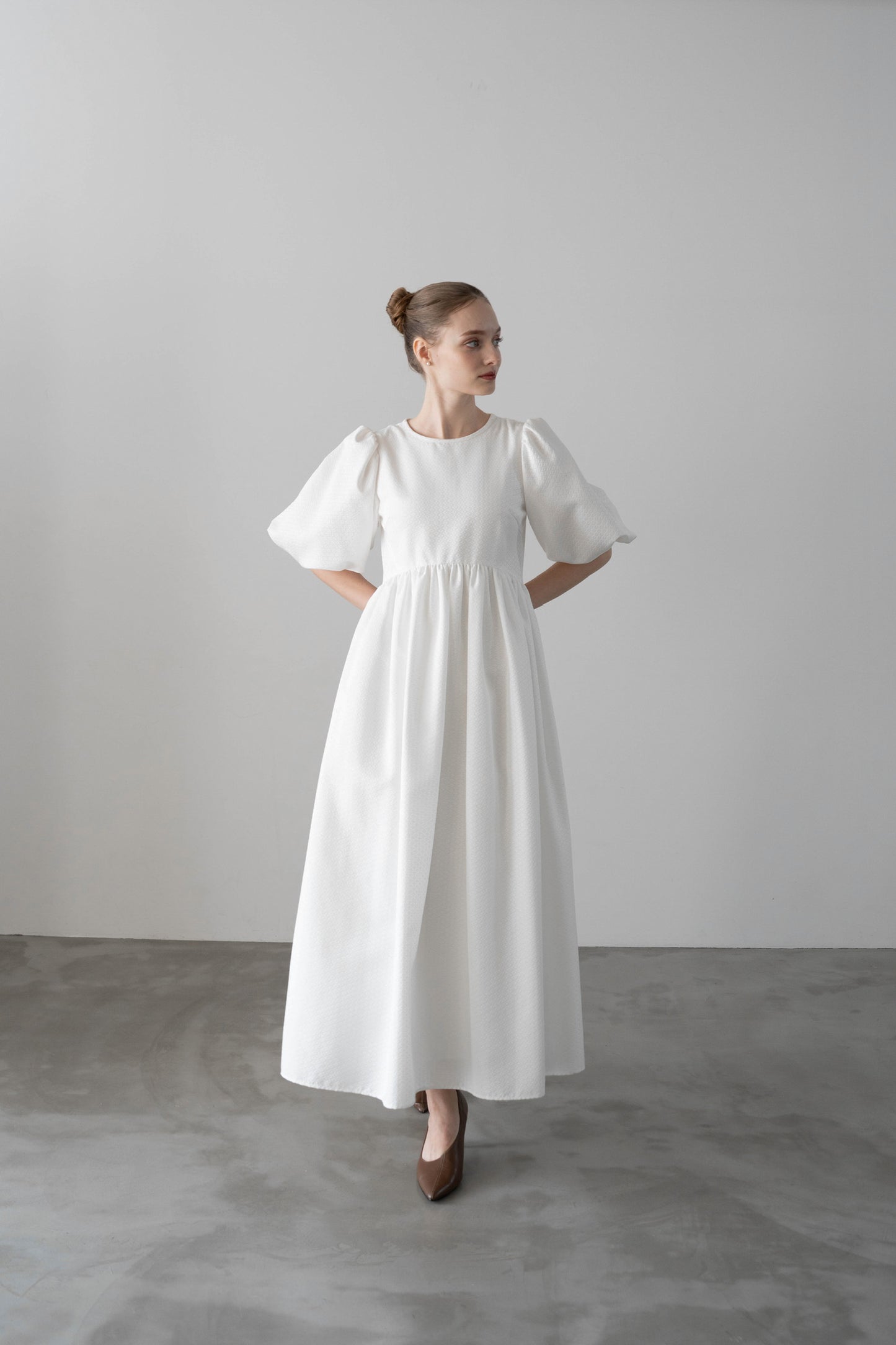 puff sleeve volume one-piece