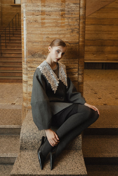 lace collar jacket
