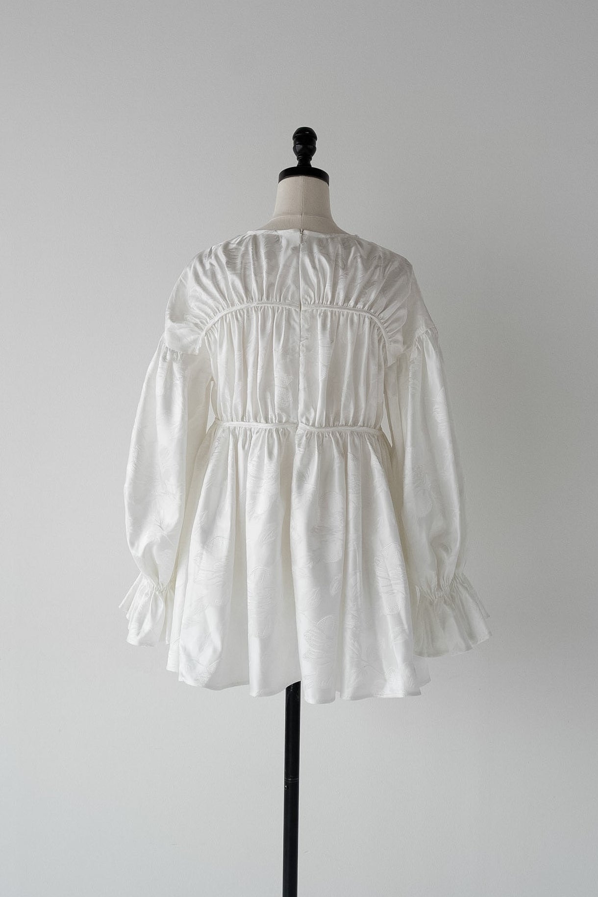 ［Édition］jacquard ribbon blouse