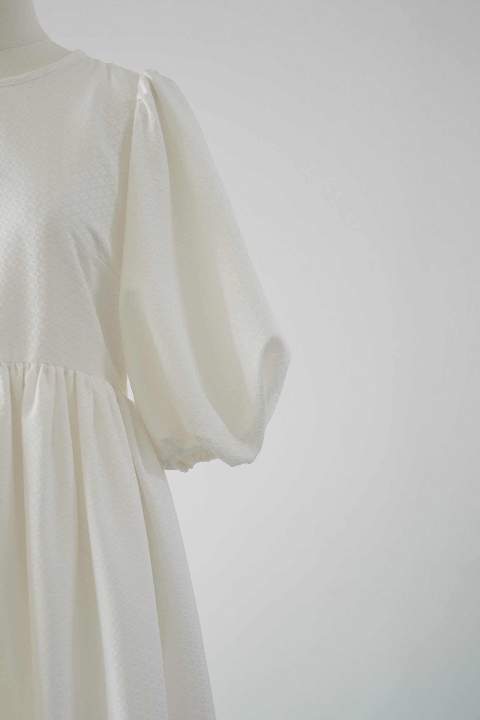 puff sleeve volume one-piece – Acka online store