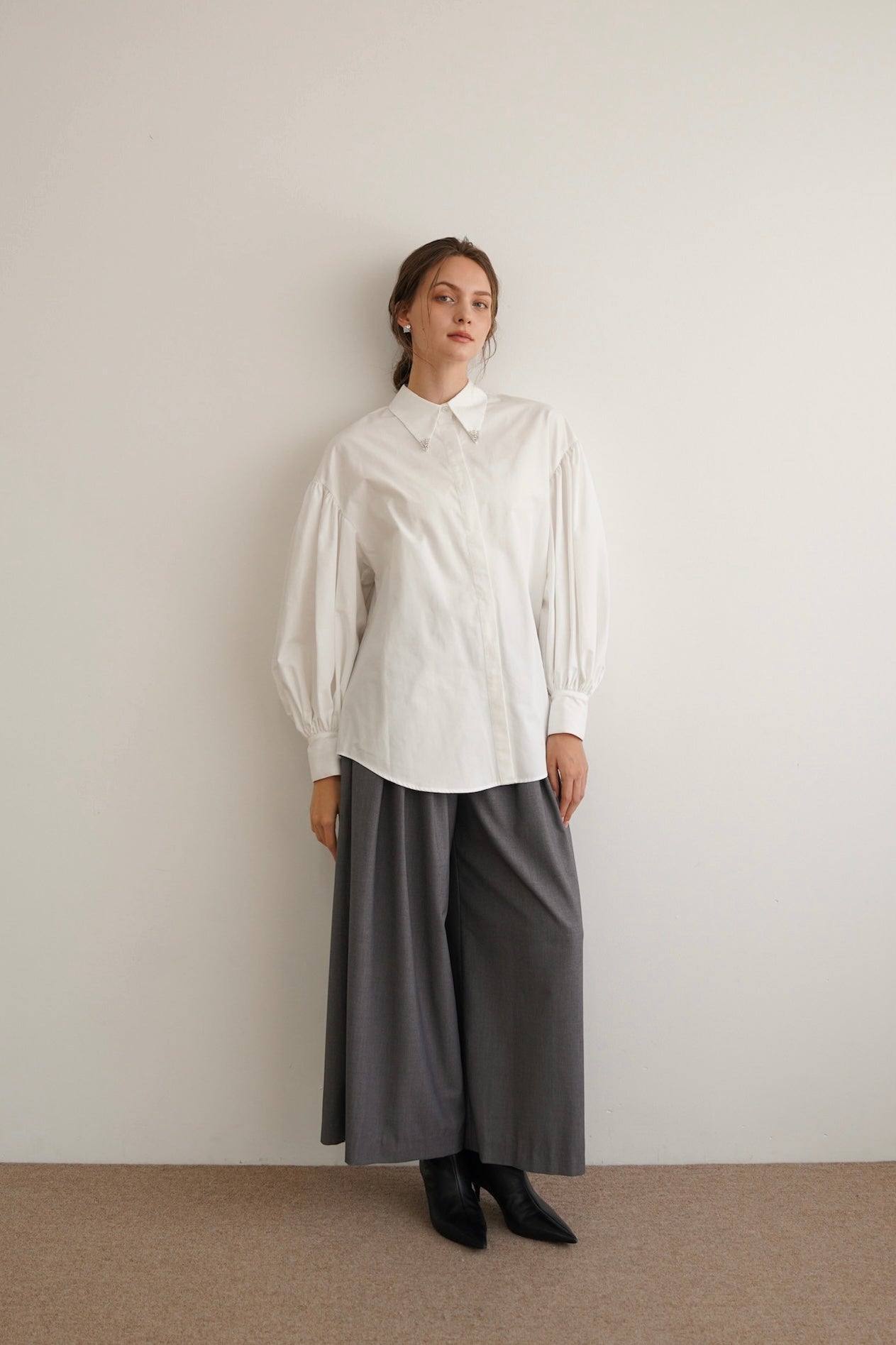 bijou collar volume shirt – Acka online store