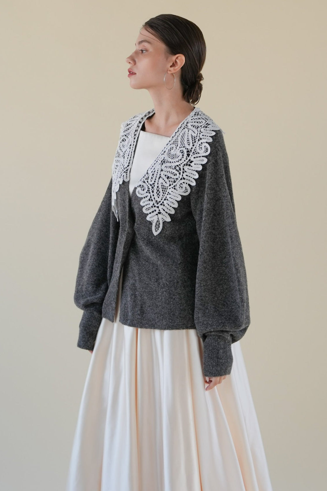 lace collar knit cardigan