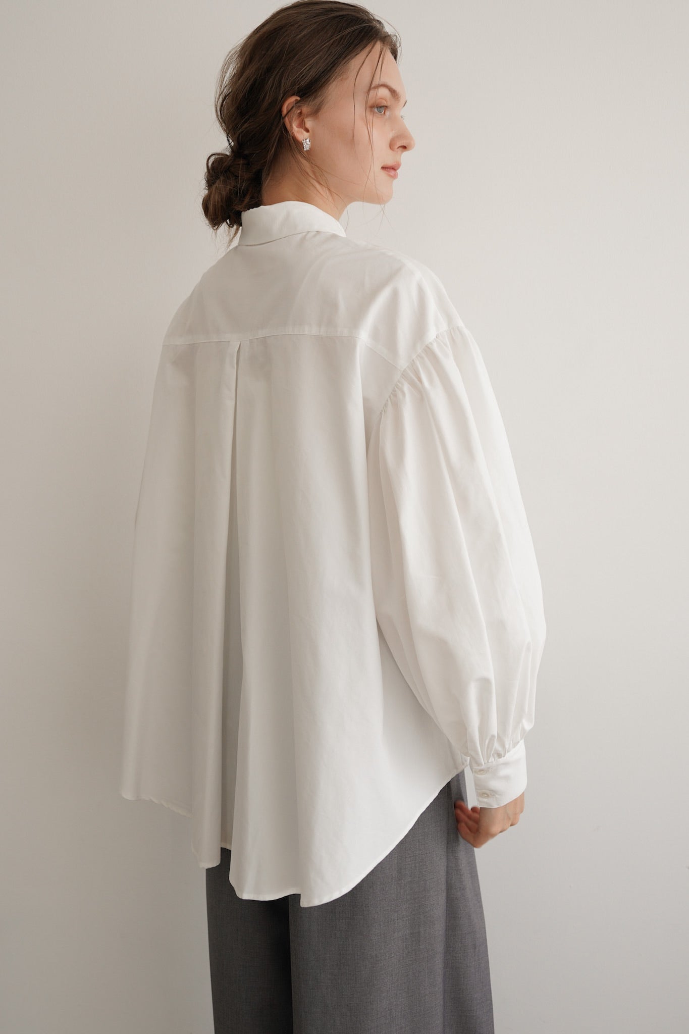 bijou collar volume shirt