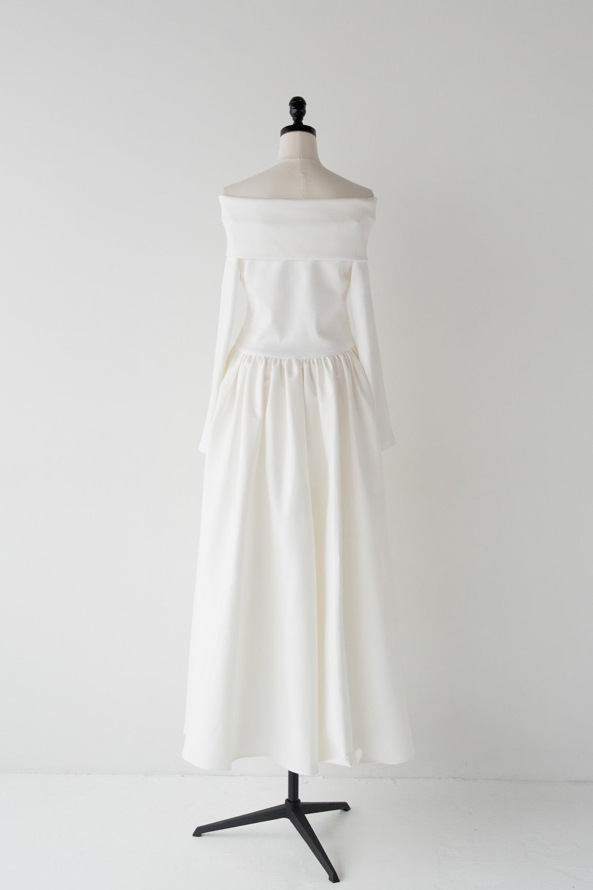 Édition］off shoulder docking one-piece – Acka online store