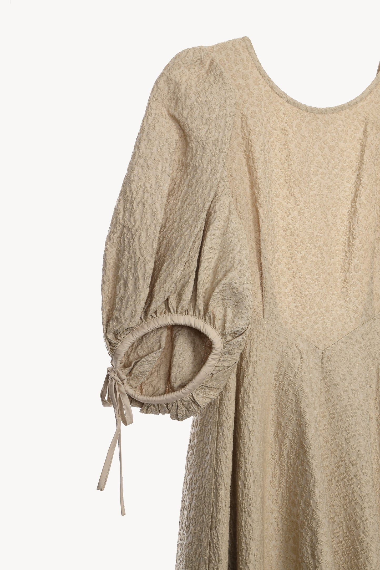 back open volume one-piece