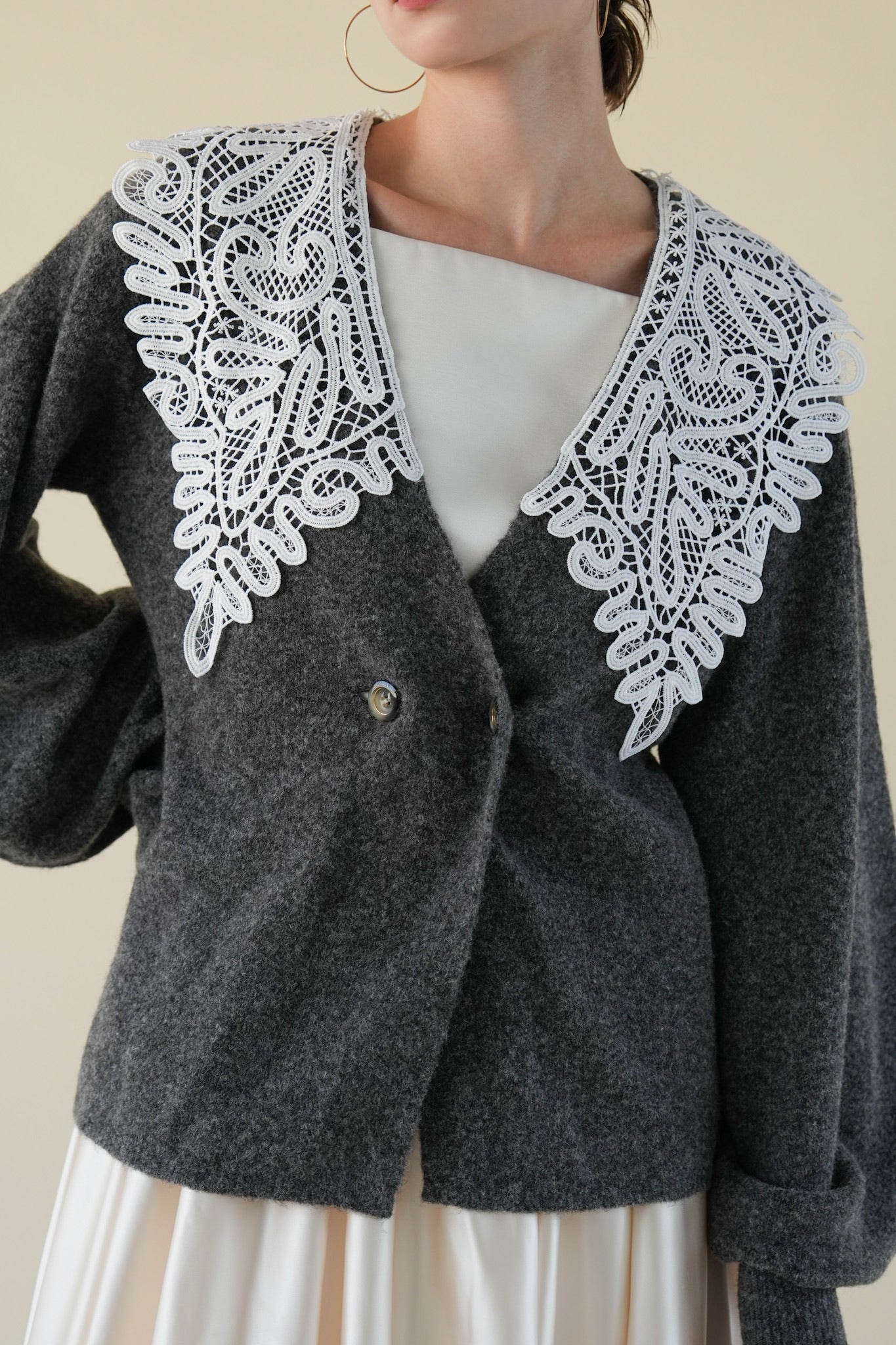 lace collar knit cardigan