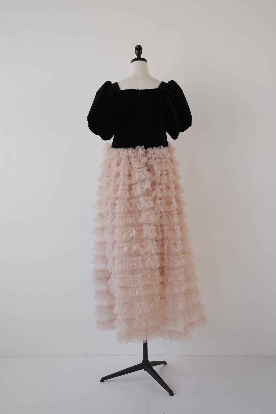 ［Édition］volume tulle tier dress