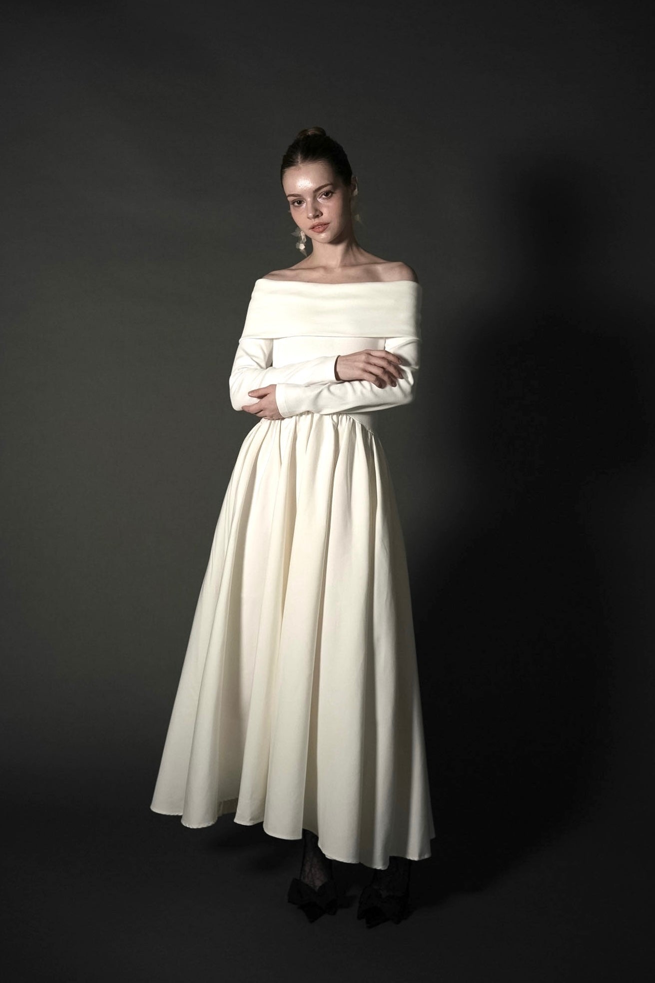 ［Édition］off shoulder docking one-piece