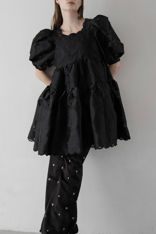 [Édition] form jacquard dress