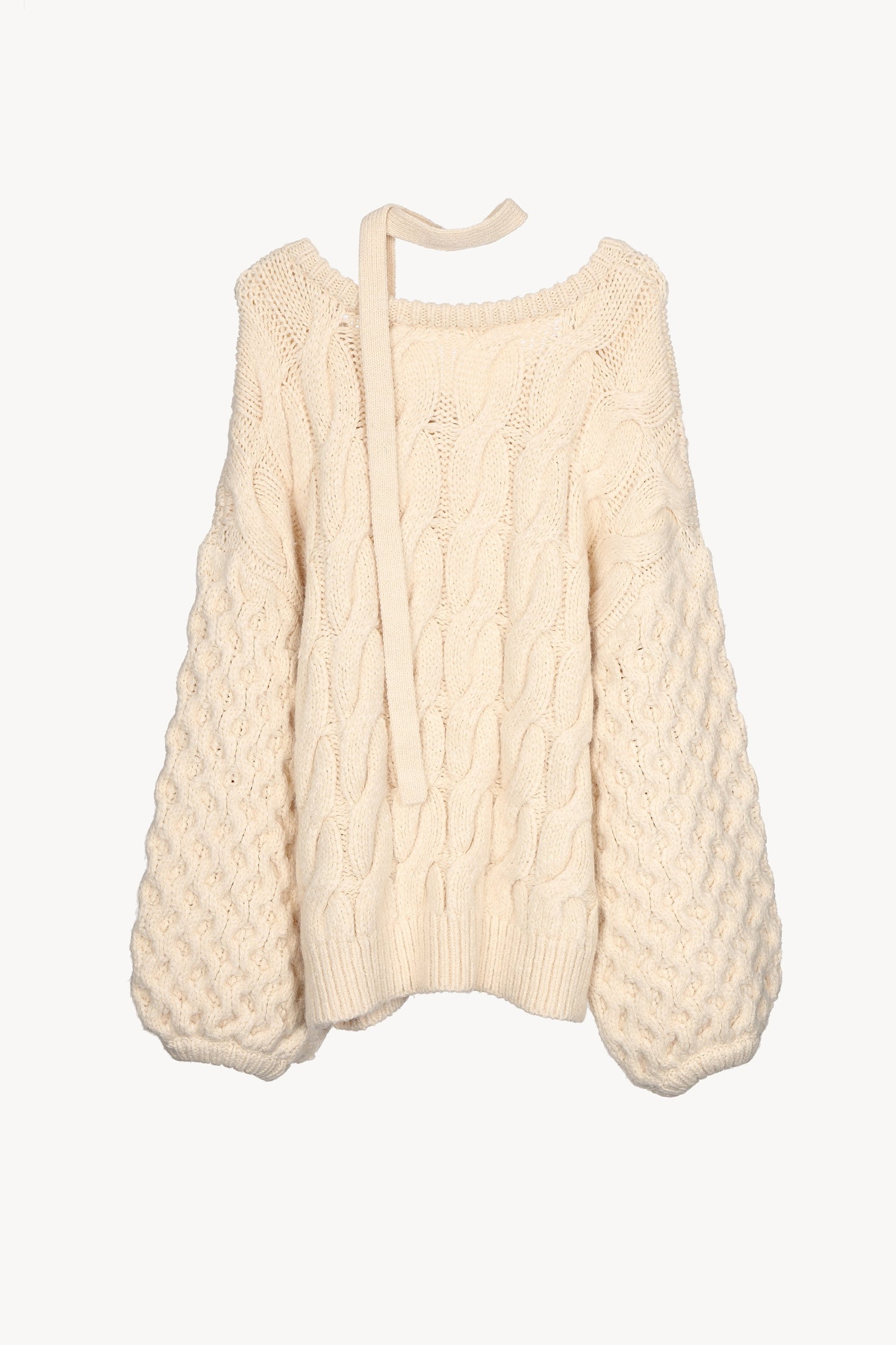 neck details cable knit