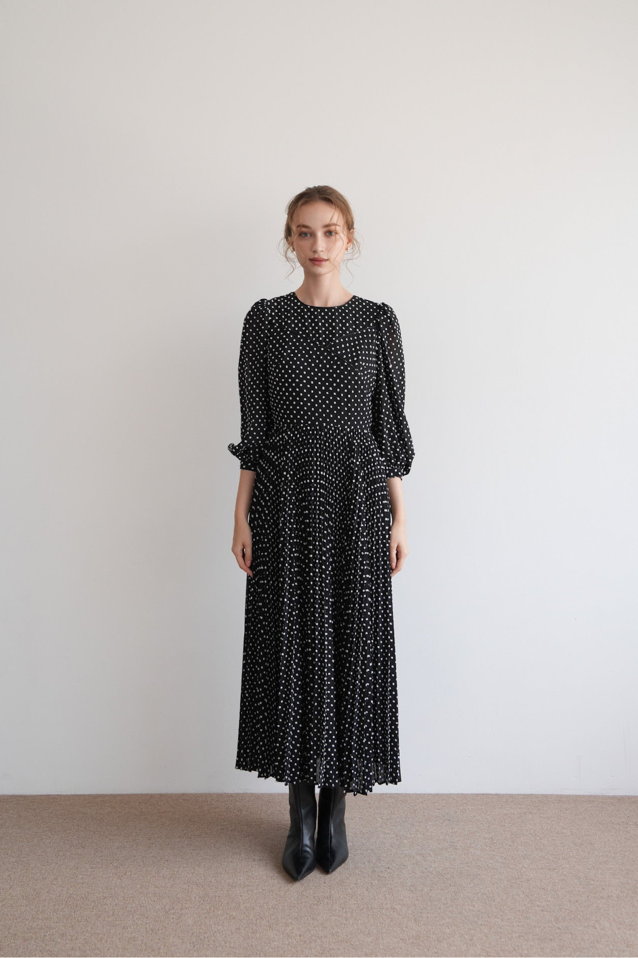 dot pleats one-piece – Acka online store dot pleats one-piece – Acka online store