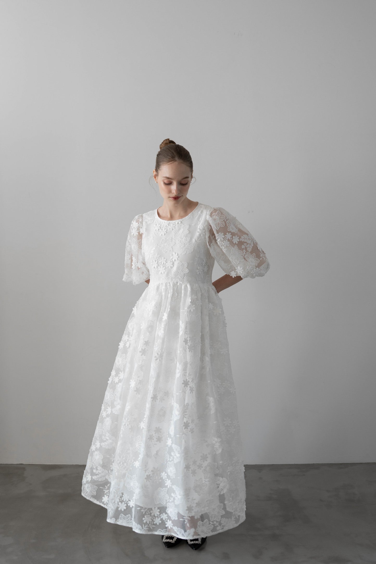 puff sleeve volume one-piece