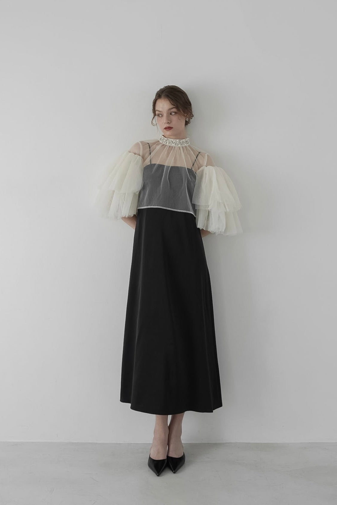 ［Édition］bijou tulle layered dress