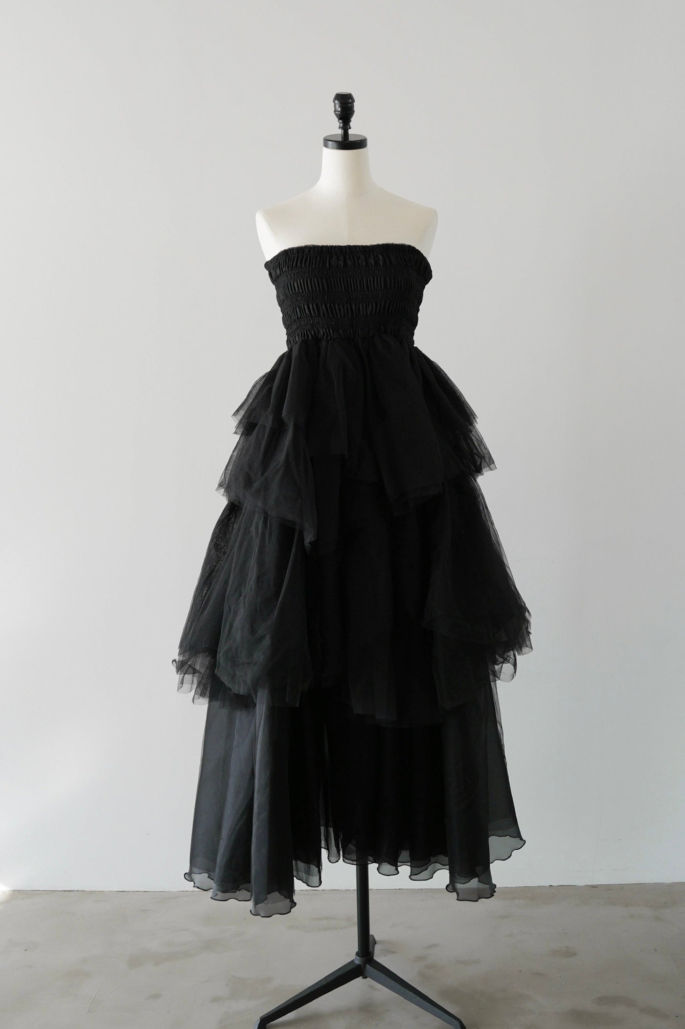 [Édition] veil tiered dress