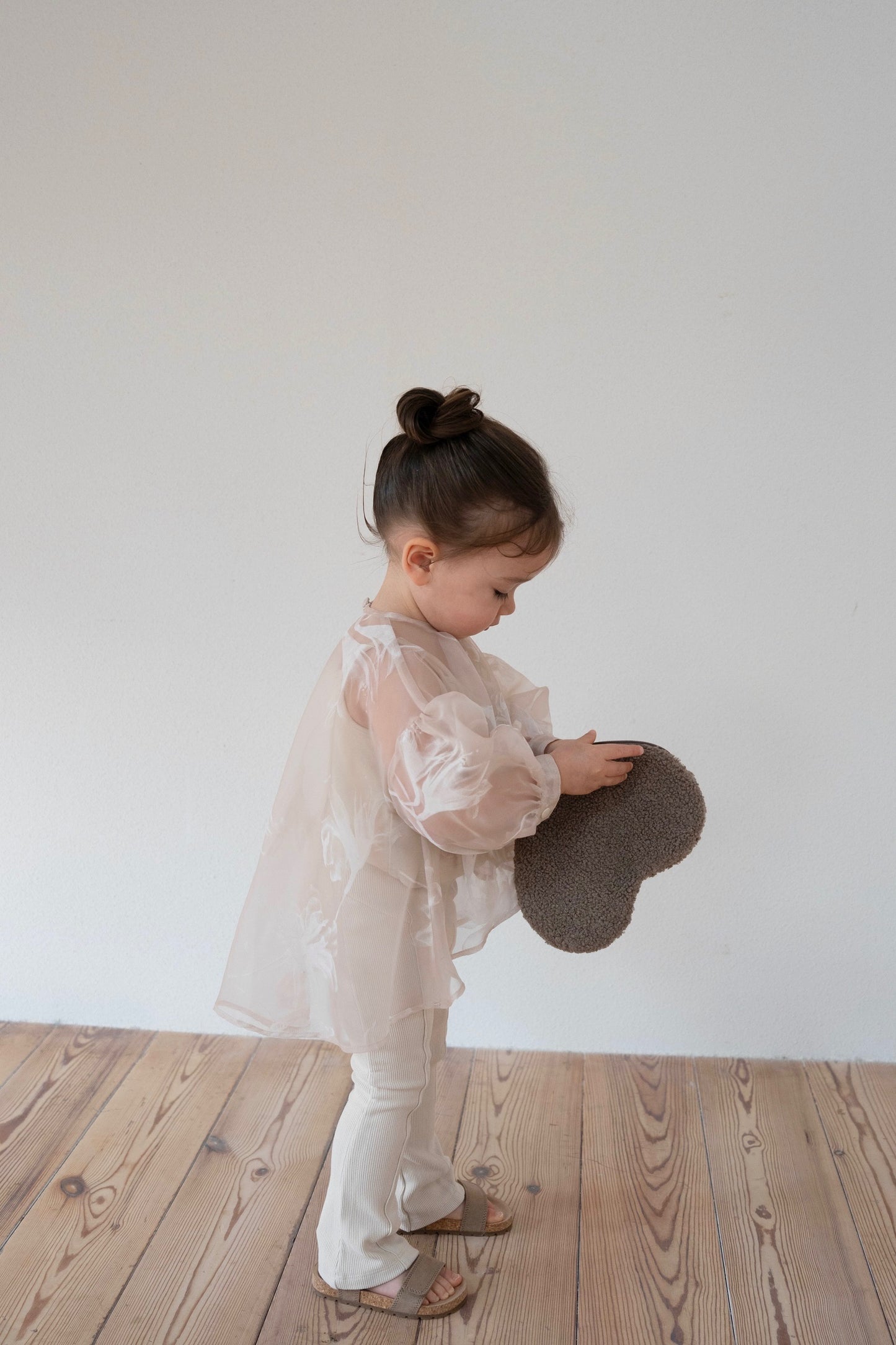 ［kids］sheer over flare blouse