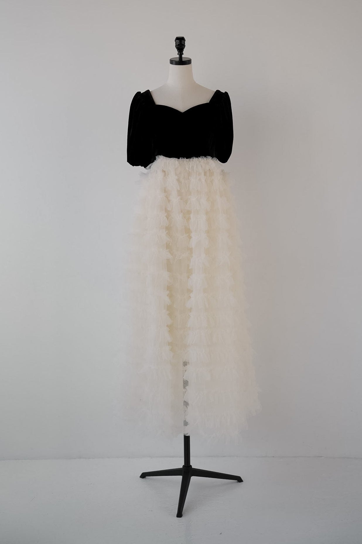 Édition］volume tulle tier dress – Acka online store