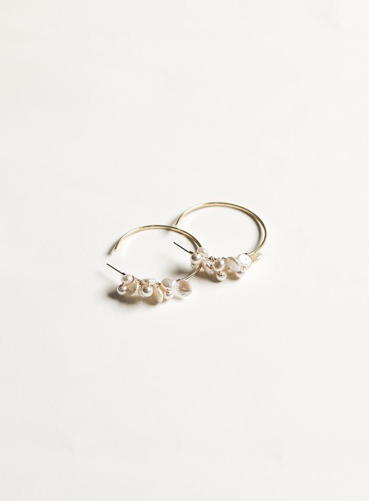 A.B. ELLIE ari freshwater pearl hoops