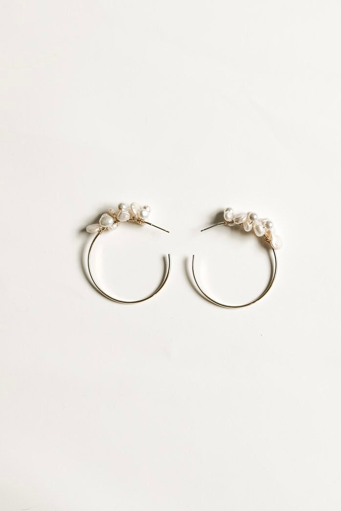 A.B. ELLIE ari freshwater pearl hoops