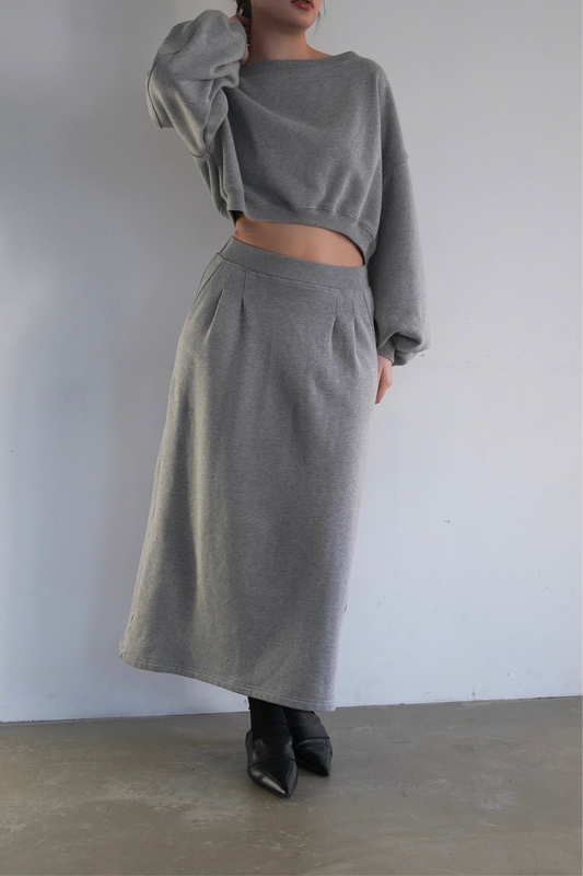 loose sweat skirt