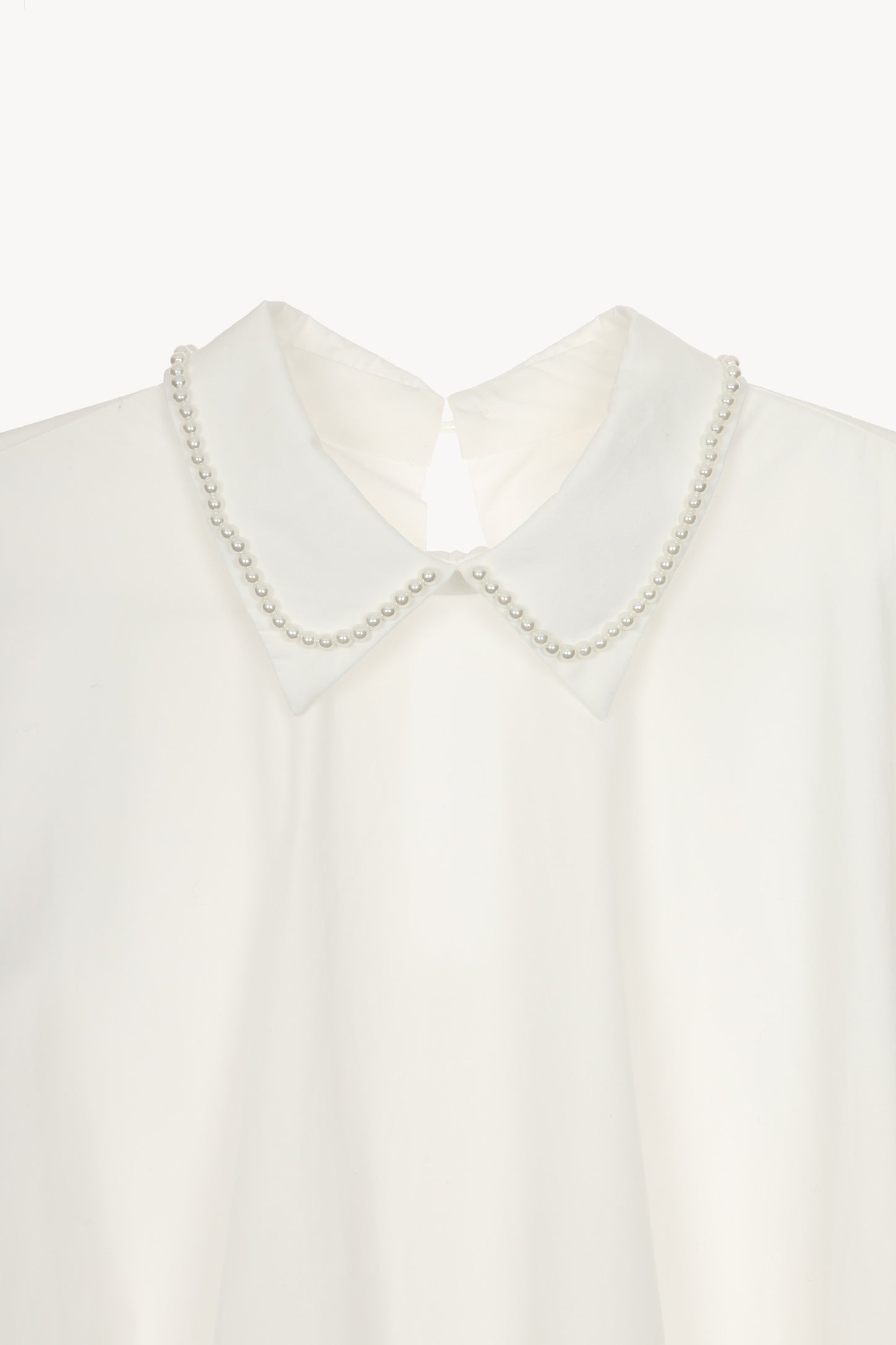 pearl line balloon blouse