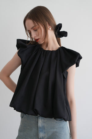 BAFB3F79-F8E4-4FF5-9B85-