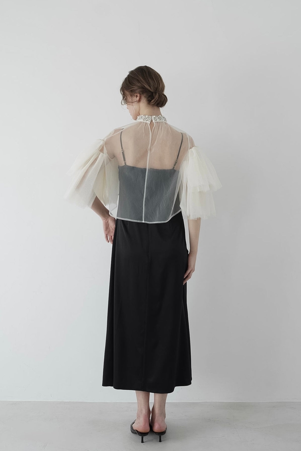 ［Édition］bijou tulle layered dress