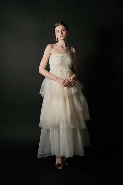 [Édition] veil tiered dress