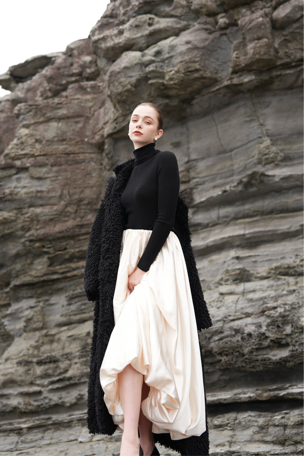 balloon form satin skirt – Acka online store balloon form satin skirt – Acka online store