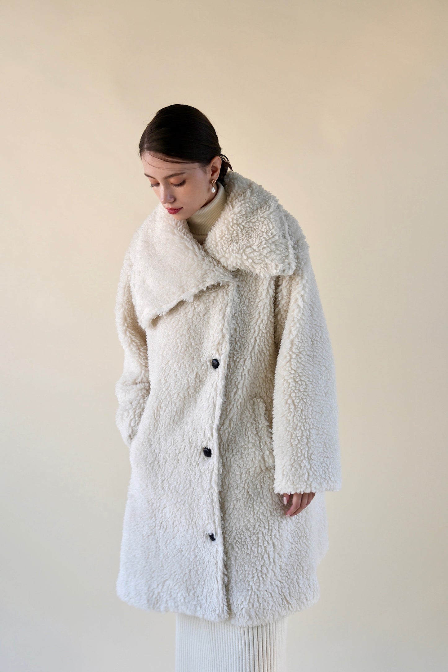 layered collar boa coat