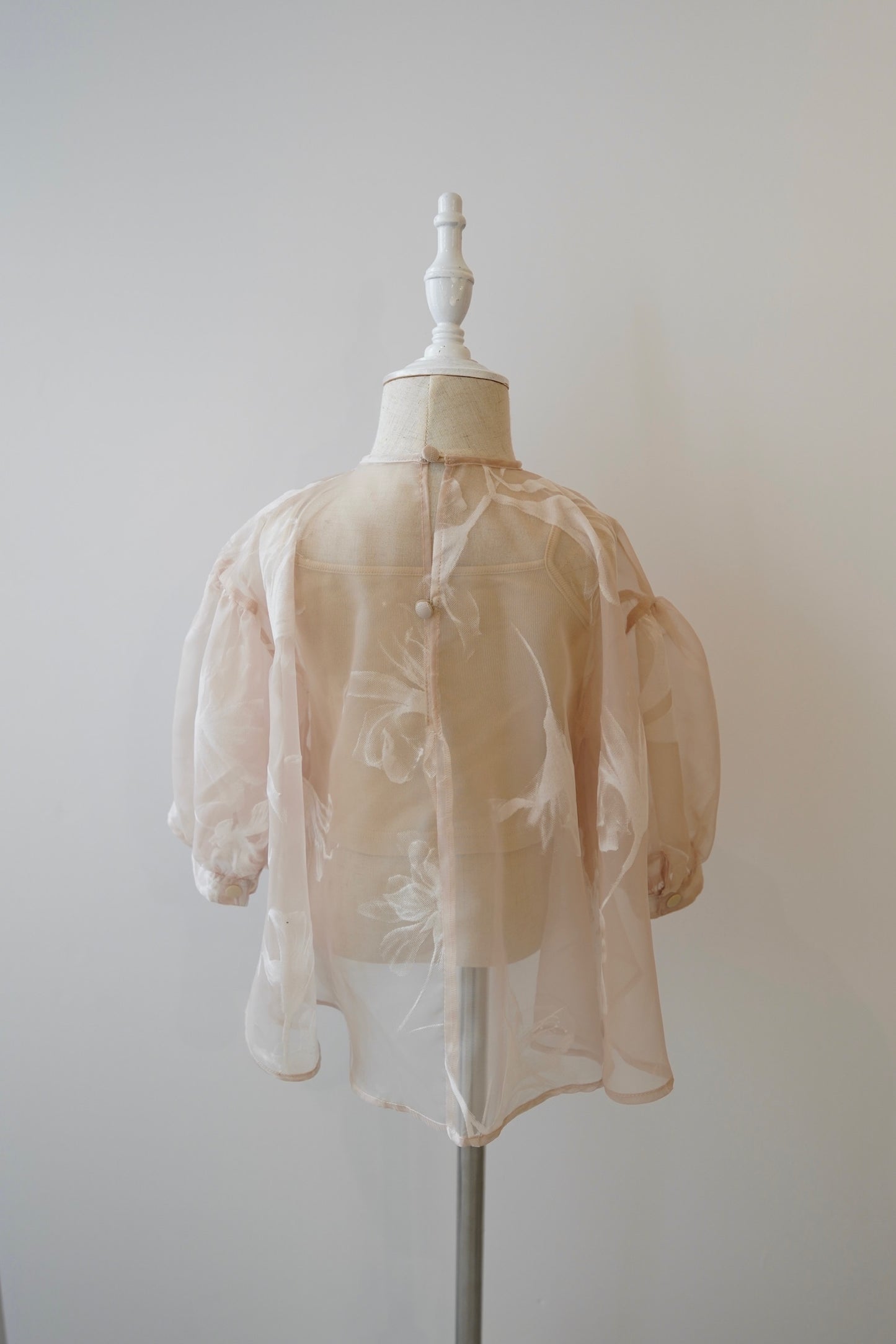 ［kids］sheer over flare blouse