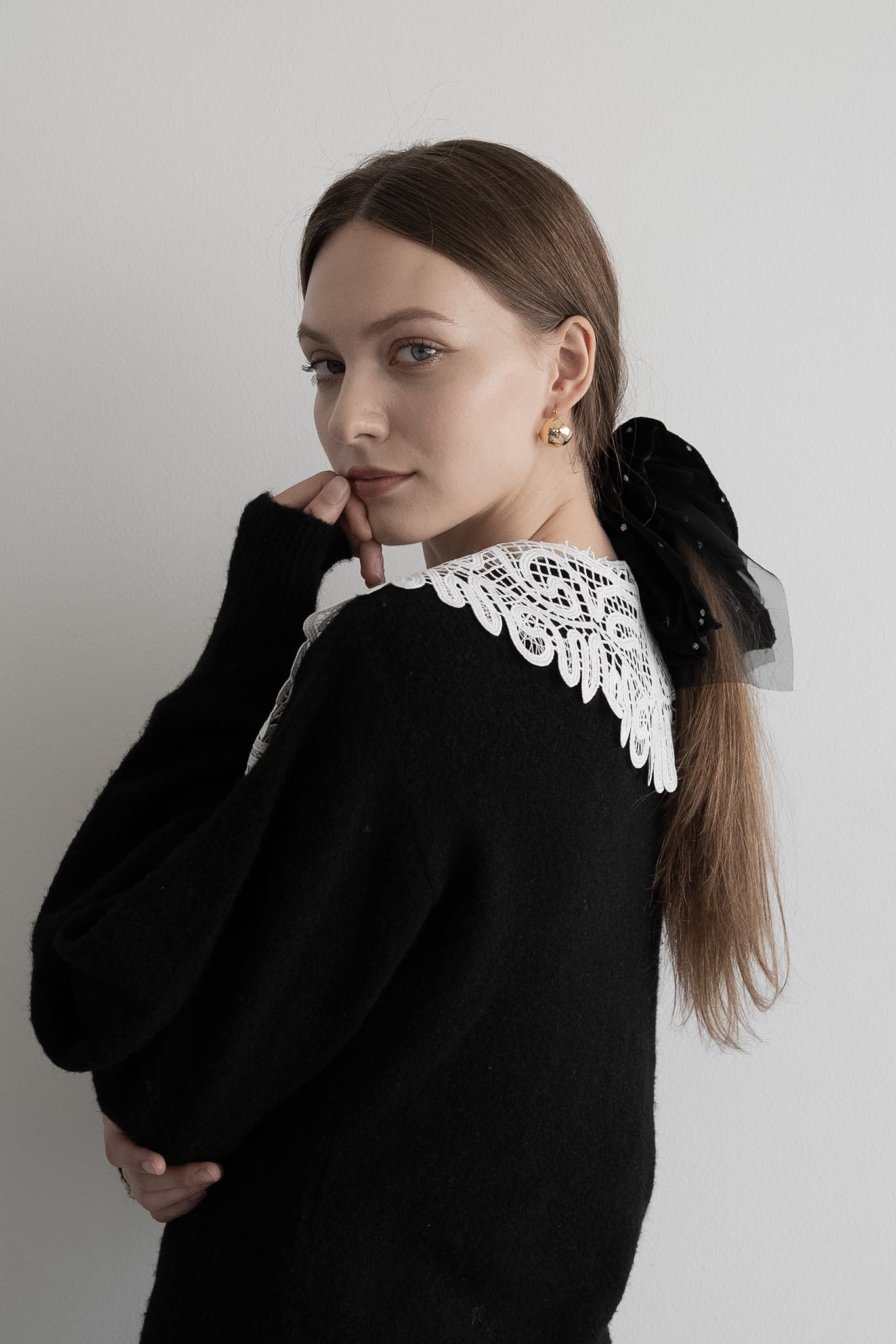 lace collar knit cardigan