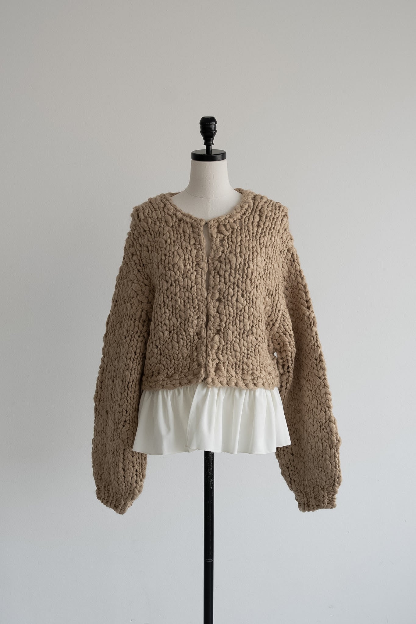 frill hand knit cardigan