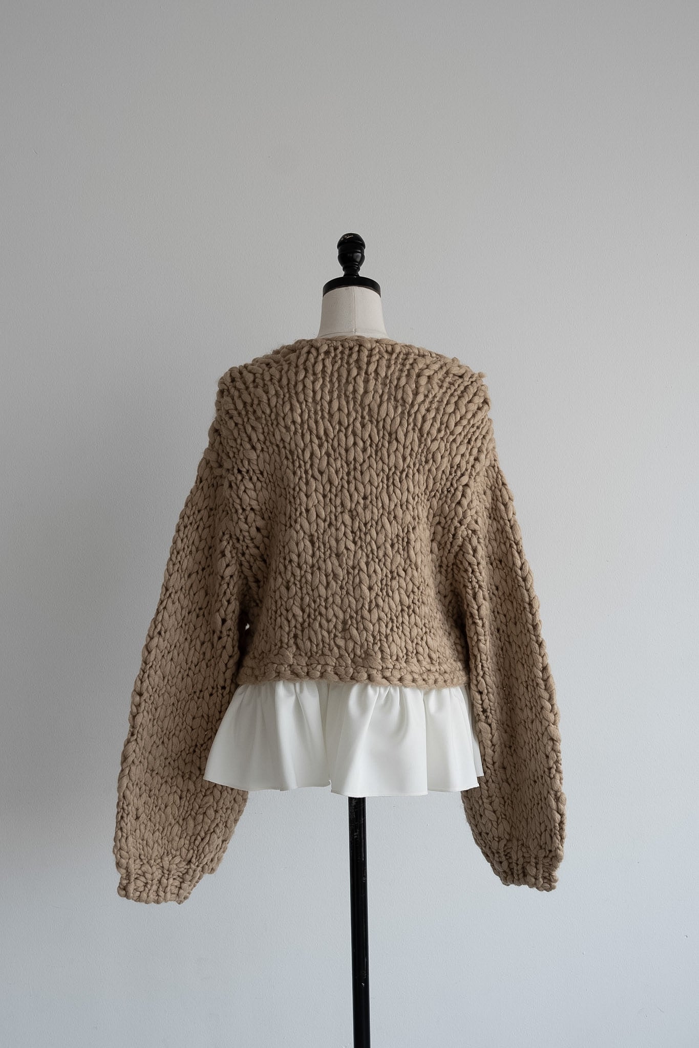 frill hand knit cardigan