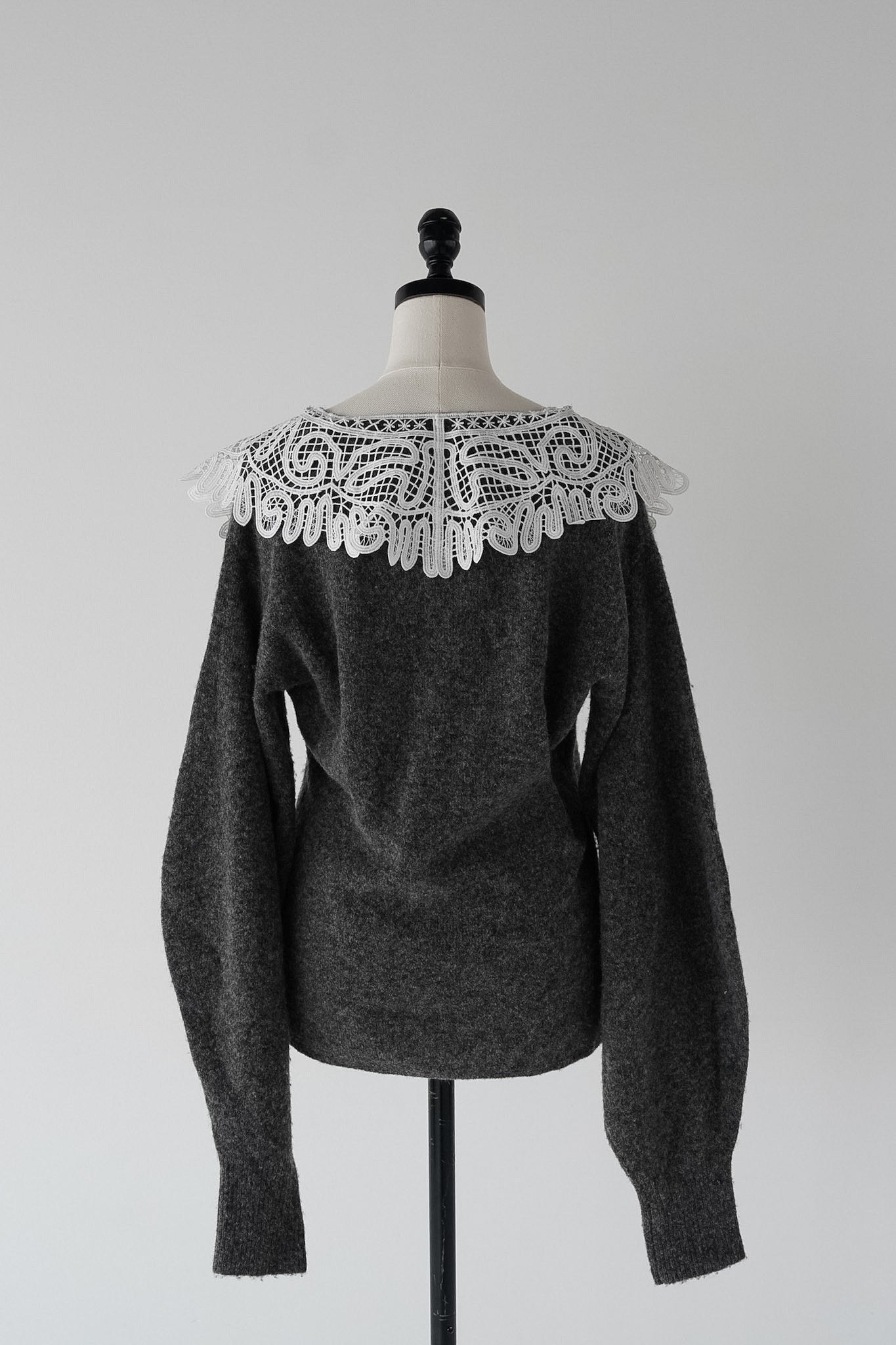 lace collar knit cardigan