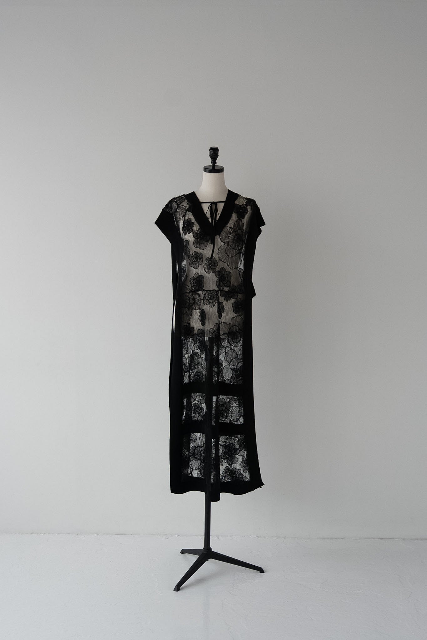 flower lace sheer vest
