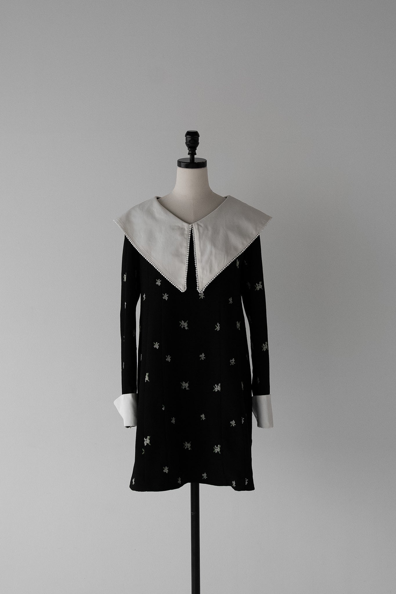 classic collar mini one-piece