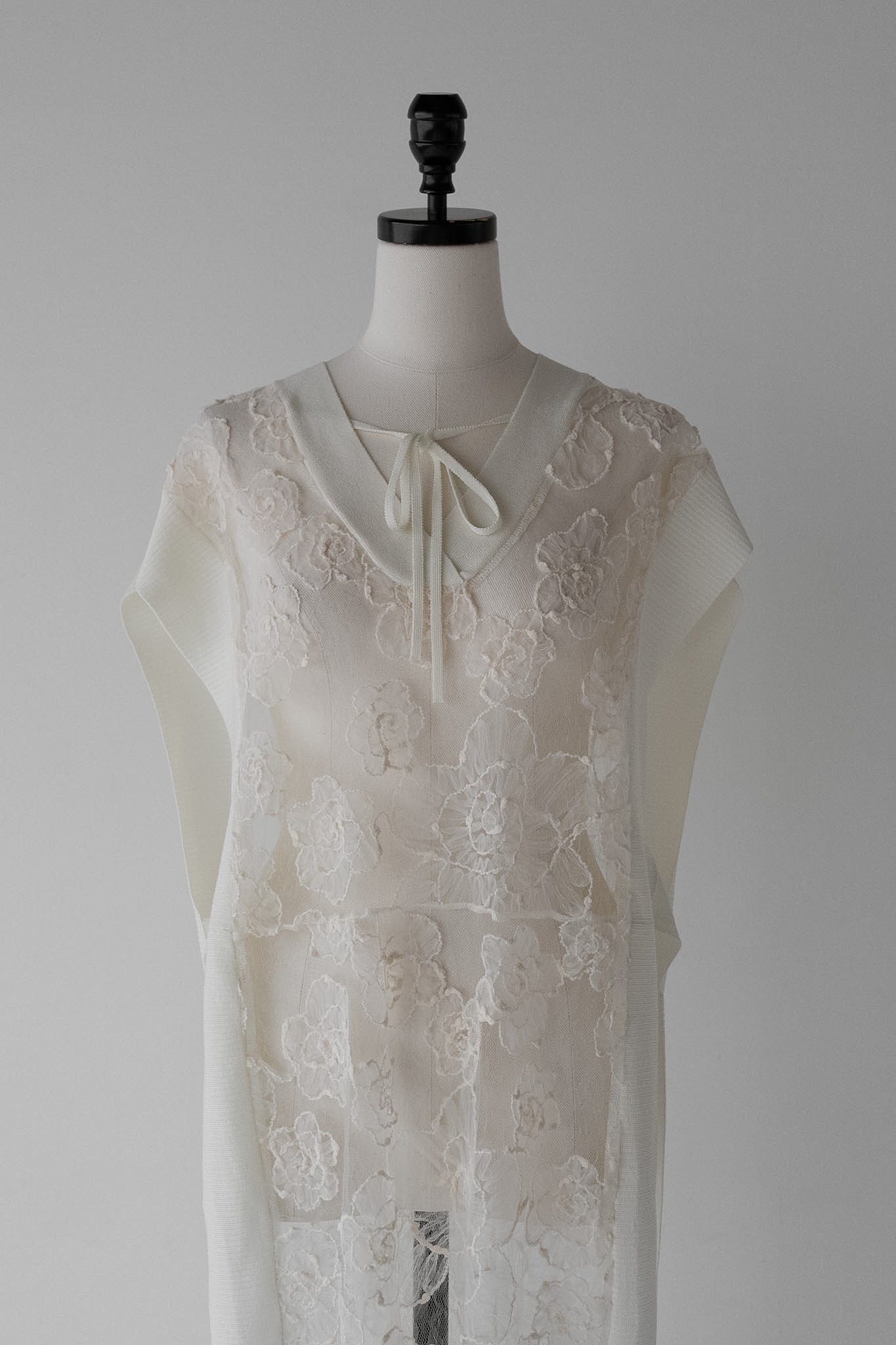 flower lace sheer vest