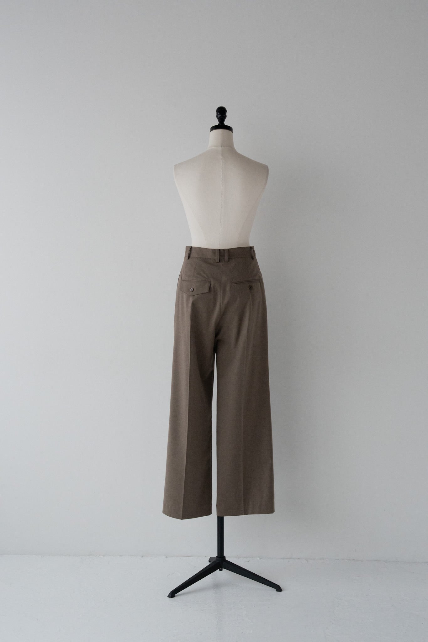 mannish tuck slacks