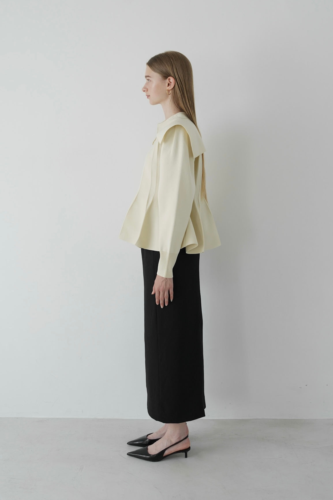 peplum zip knit tops