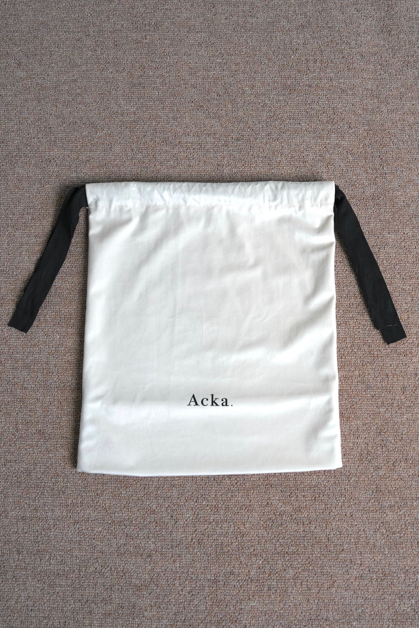 Acka. gift pouch