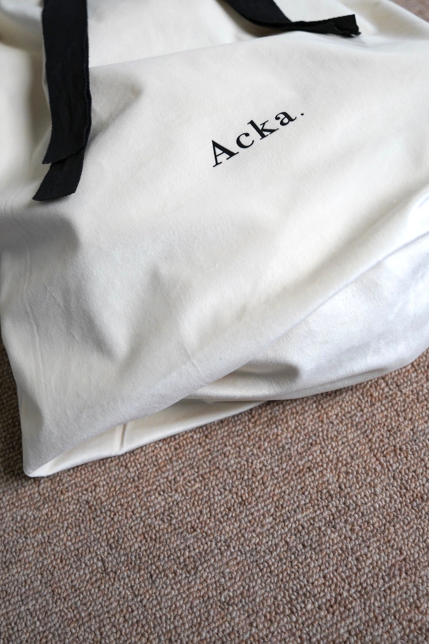 Acka. gift pouch