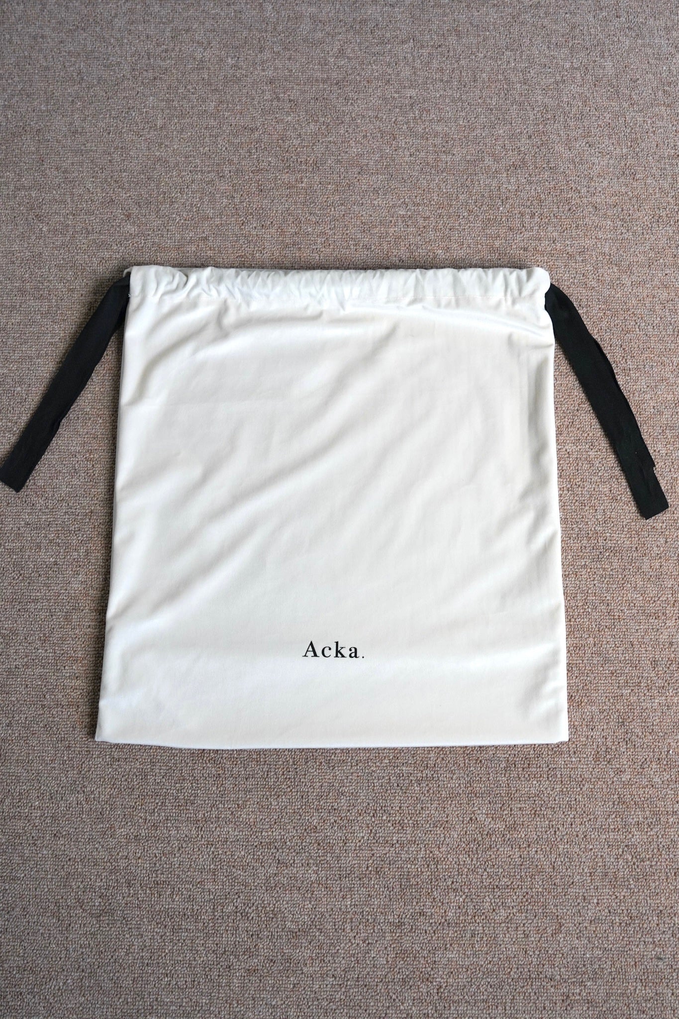 Acka. gift pouch