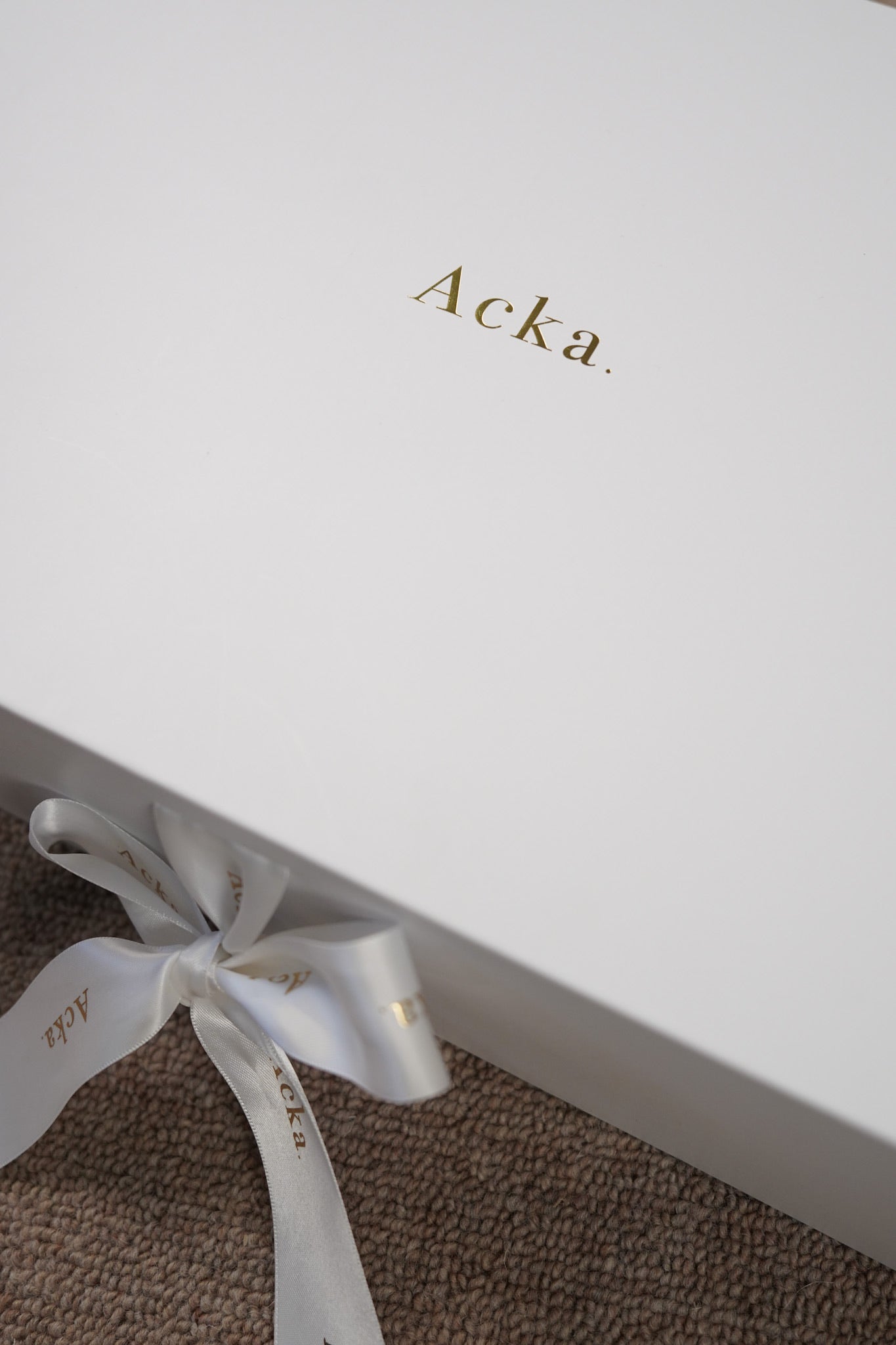 Acka. gift box
