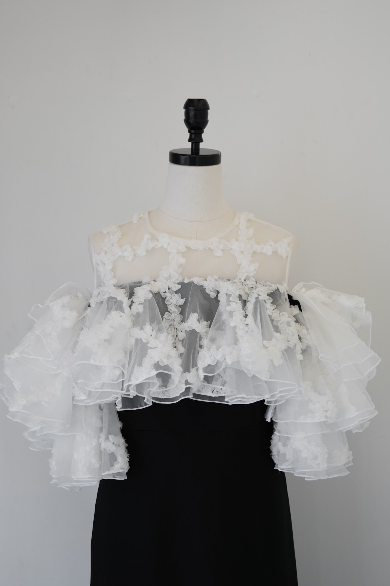 flower frill sleeve dress