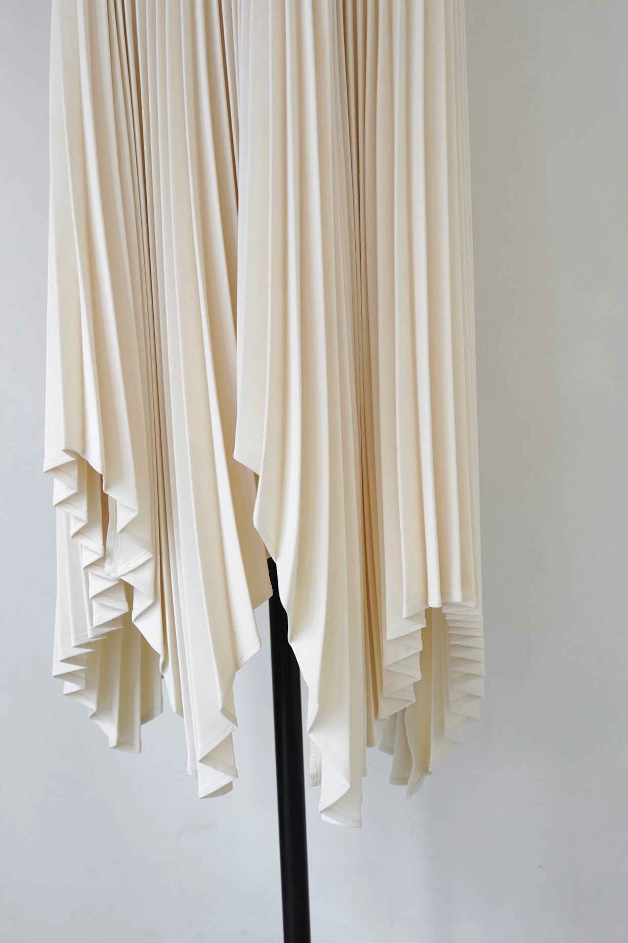 soft pleats skirt