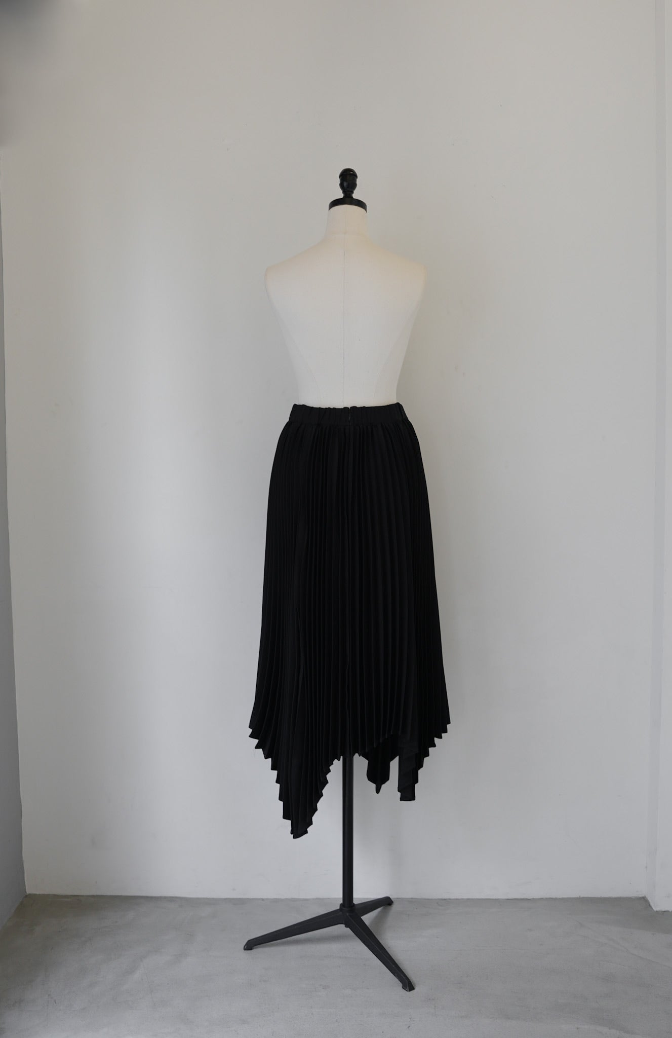 soft pleats skirt